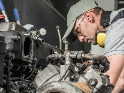 Mechanic Heavy Duty & Automotive Assistant